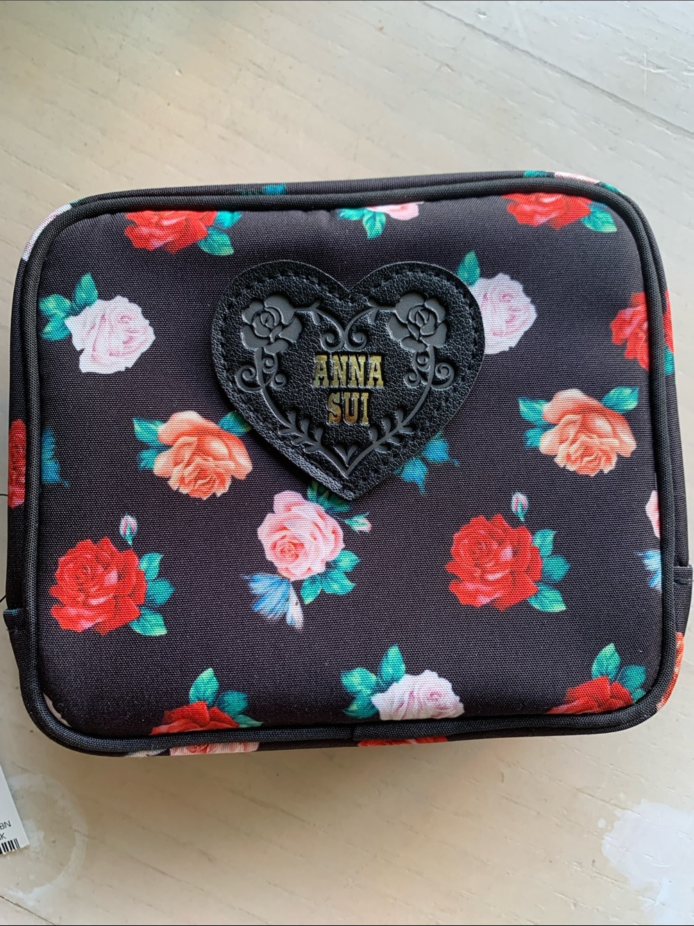 Anna Sui Black Floral Heart-Logo Cosmetic Case - Picture 2 of 4